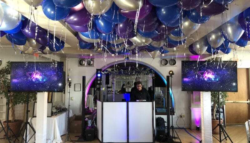 DJ Dave Set up with screens