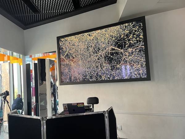 expresswaymusic the robert