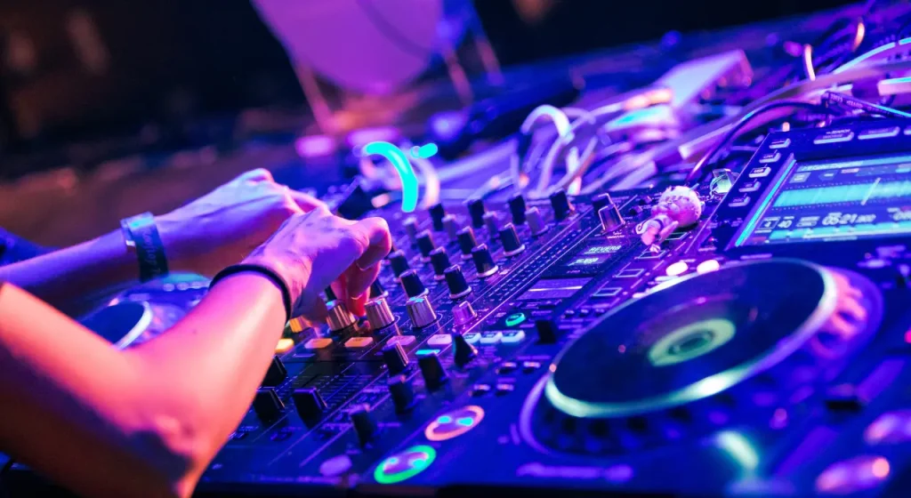 expresswaymusic the 5 star difference top dj